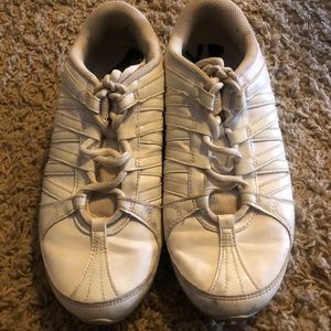 NIKE cheer shoes Sz 7